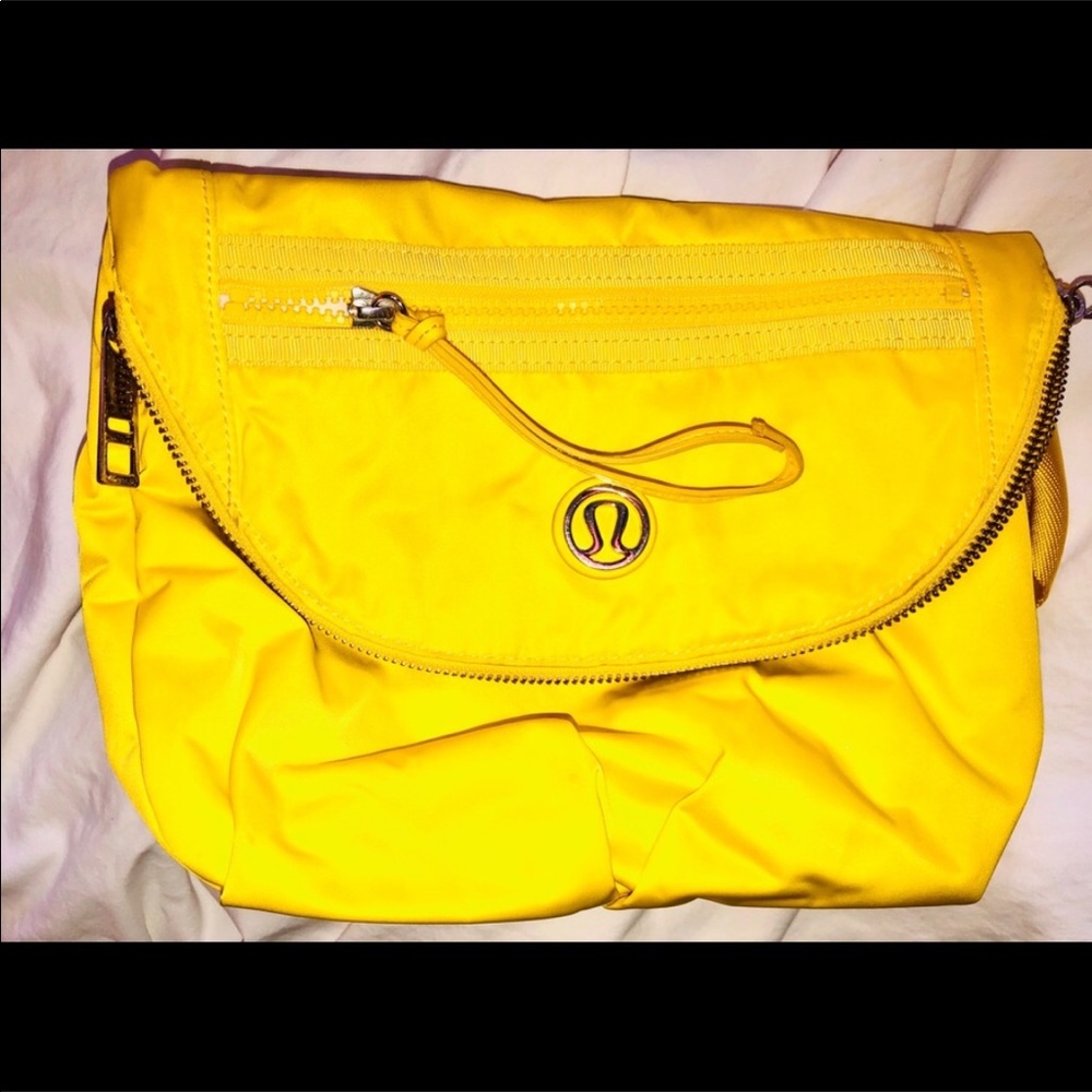 Lulu lemon festival cross body bag